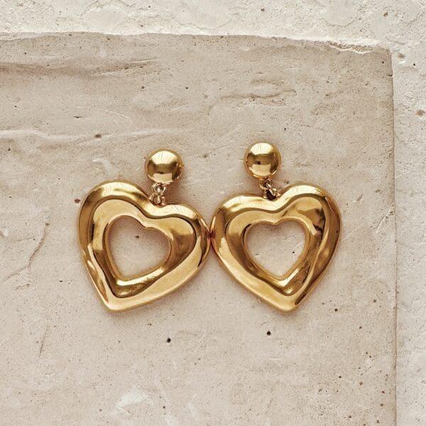 Amora Heart Earrings