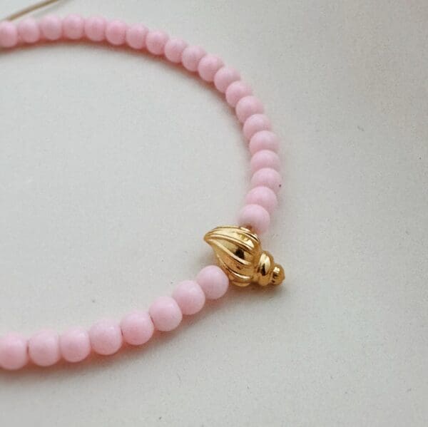 Pinky Shell Bracelet